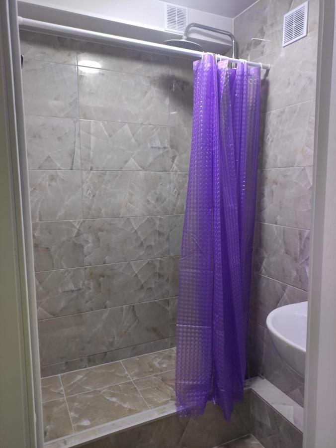 Hostel Nomad Αλμάτι Εξωτερικό φωτογραφία