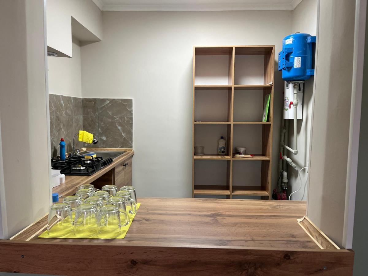 Hostel Nomad Αλμάτι Εξωτερικό φωτογραφία