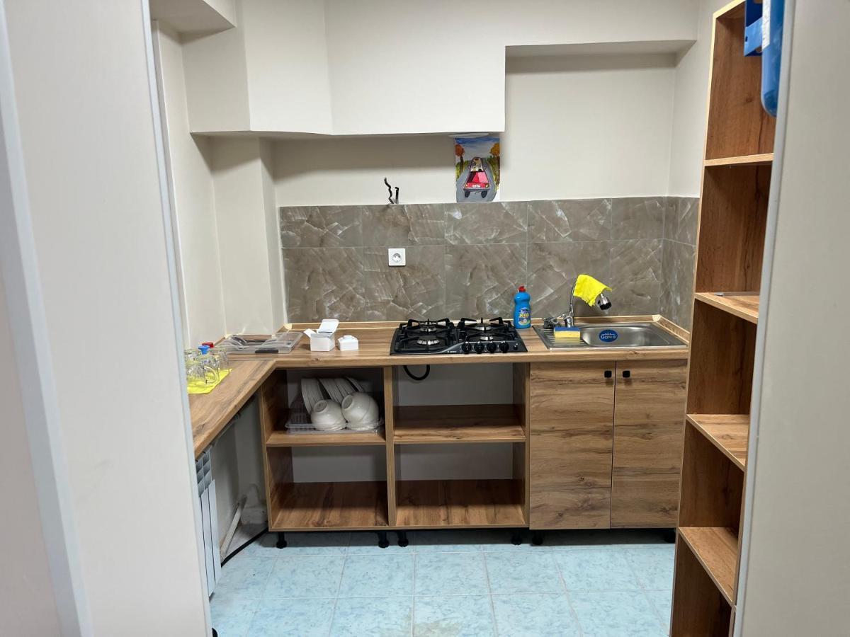 Hostel Nomad Αλμάτι Εξωτερικό φωτογραφία