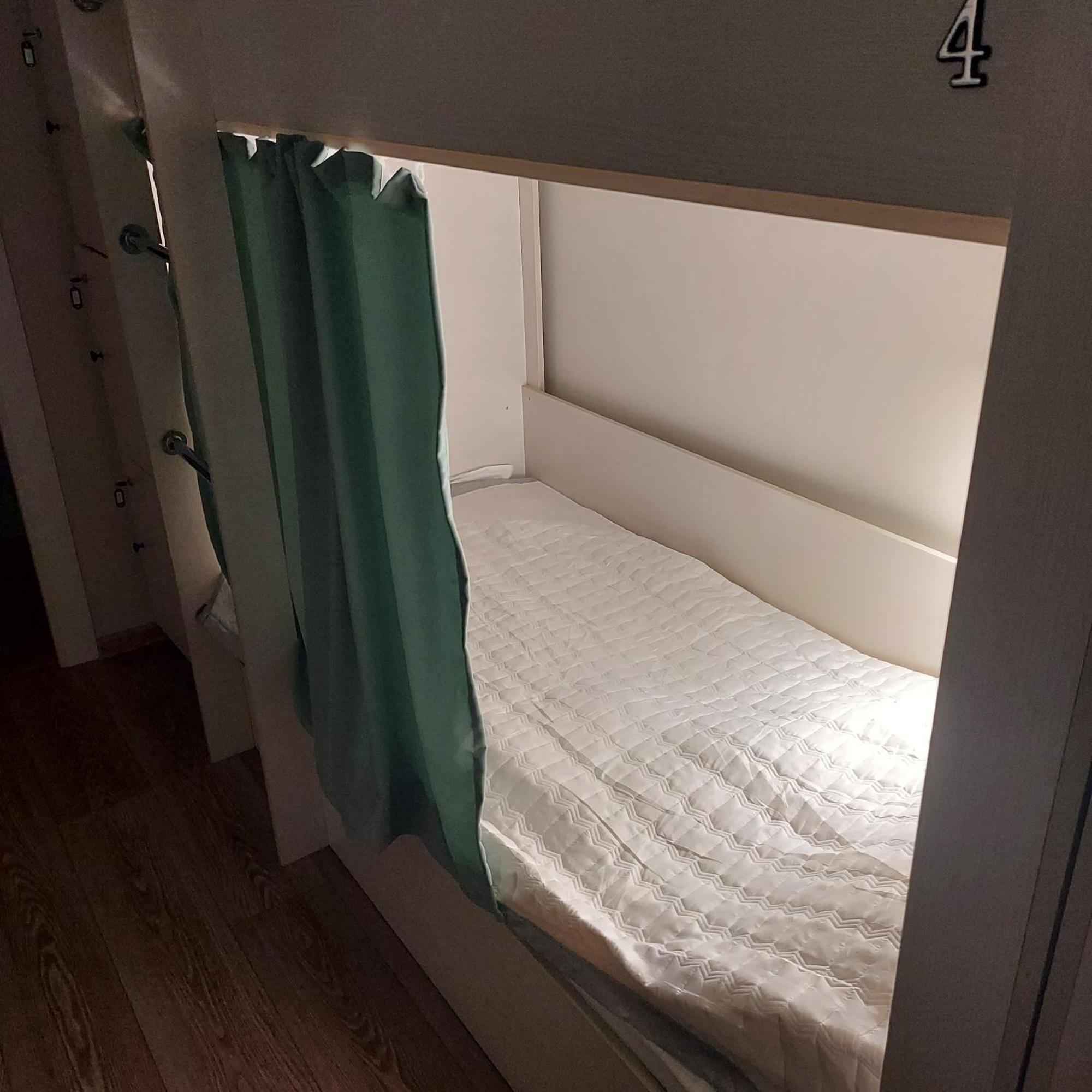 Hostel Nomad Αλμάτι Εξωτερικό φωτογραφία