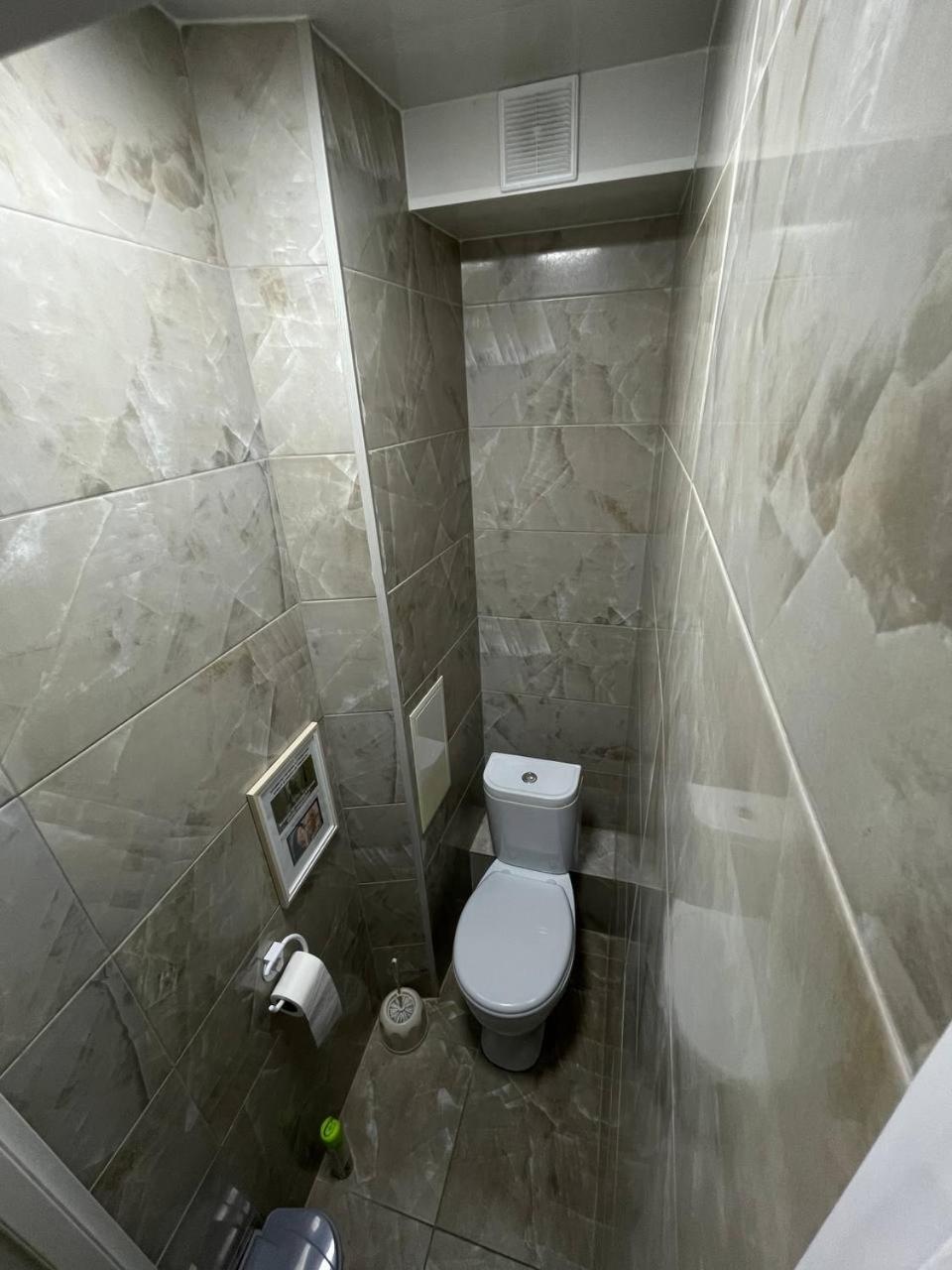 Hostel Nomad Αλμάτι Εξωτερικό φωτογραφία